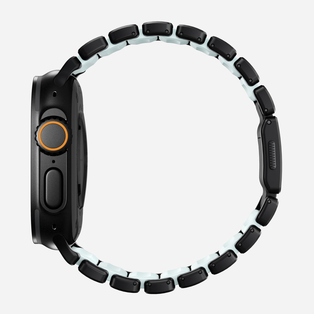 Stratos Band - 49mm | Black Titanium | Icy Blue Glow FKM | NOMAD® - Image 6