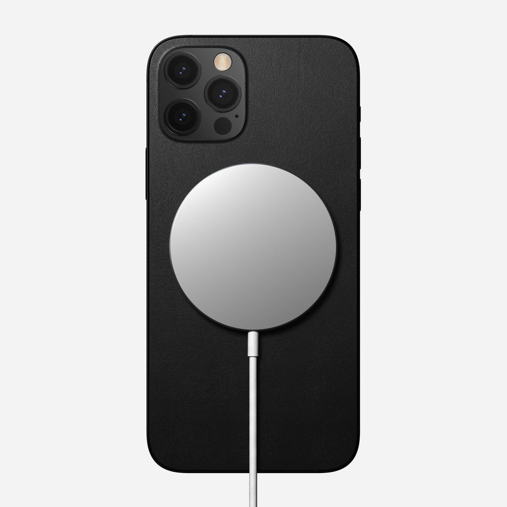 Leather iPhone Skin - iPhone 12 Pro - Black | Horween® | NOMAD® - Image 3