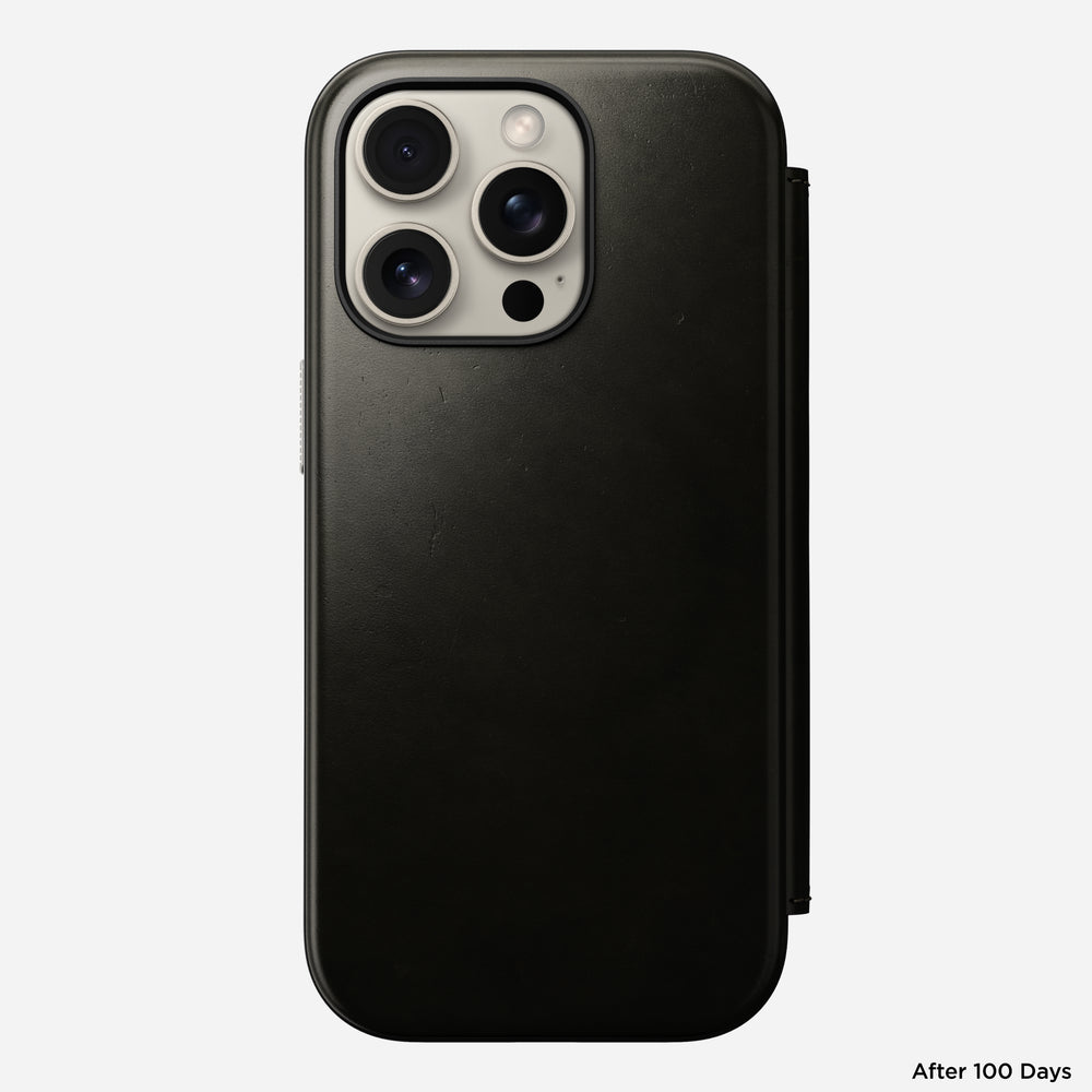 Modern Leather Folio - iPhone 16 Pro | Green Chrome | Horween | NOMAD® - Image 6