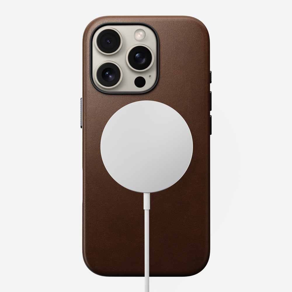 Traditional Leather Case - iPhone 16 Pro | Brown | Nomad Leather | NOMAD® - Image 2
