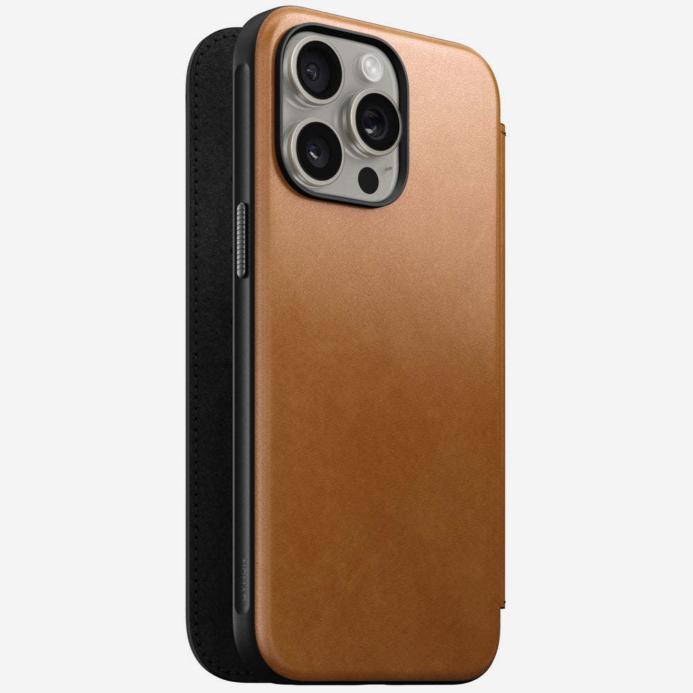 Modern Leather Folio - iPhone 15 Pro Max | English Tan-C | Nomad Leather | NOMAD®