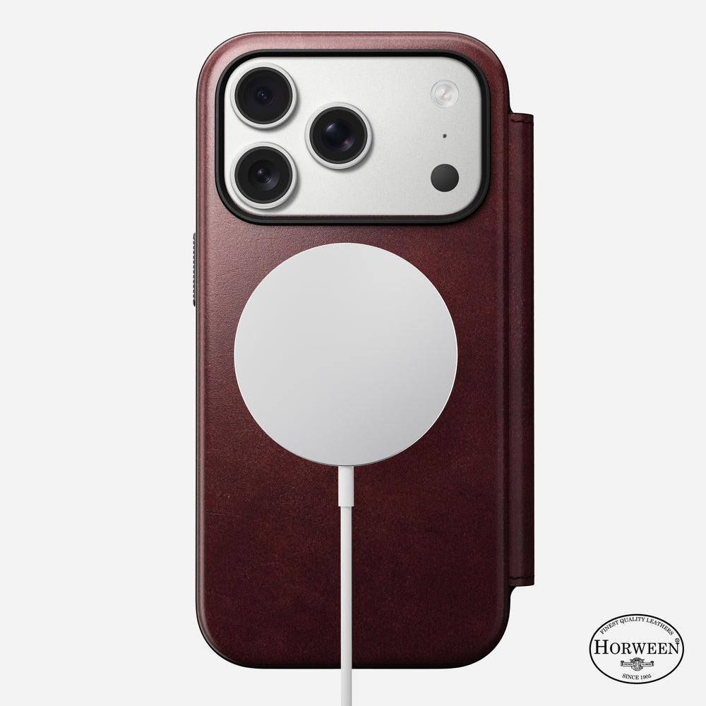 Modern Leather Folio - iPhone 17 Pro | Burgundy | Horween | NOMAD® - Image 4